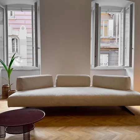 The Maison - Boutique With Terrace & Garage, 160sqm Apartamento Trieste