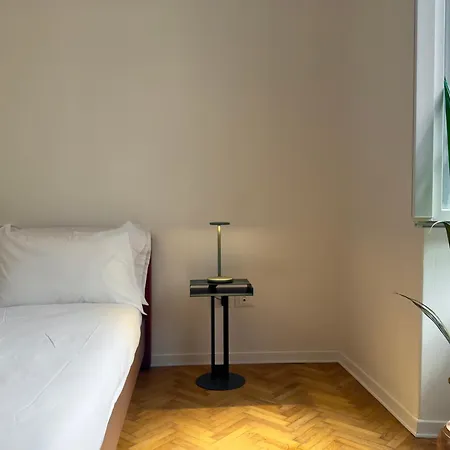 Apartamento The Maison - Boutique With Terrace & Garage, 160sqm Trieste