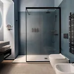 The Maison - Boutique With Terrace & Garage, 160sqm Apartament Triest
