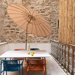 The Maison - Boutique With Terrace & Garage, 160sqm