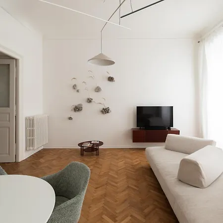 The Maison - Boutique With Terrace & Garage, 160sqm Διαμέρισμα