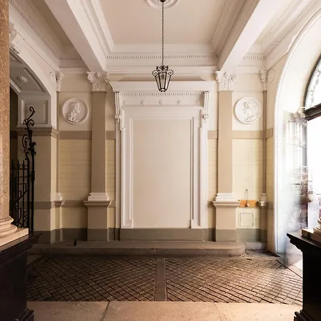 The Maison - Boutique With Terrace & Garage, 160sqm 公寓