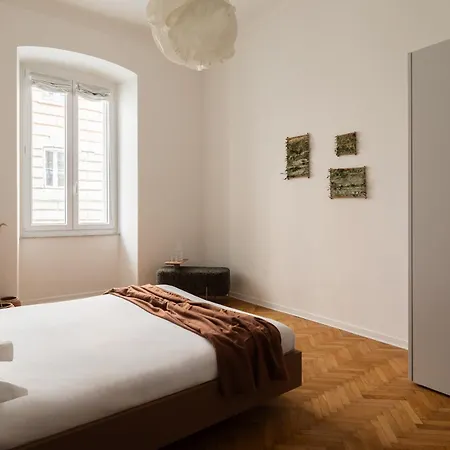 The Maison - Boutique With Terrace & Garage, 160sqm * Τεργέστη