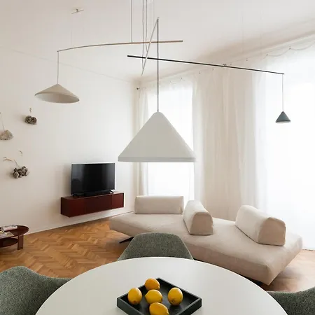 Διαμέρισμα The Maison - Boutique With Terrace & Garage, 160sqm