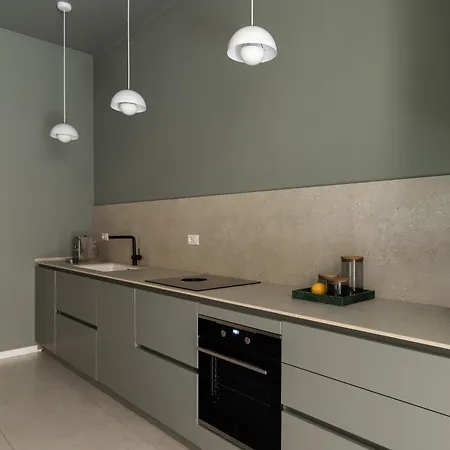 Διαμέρισμα The Maison - Boutique With Terrace & Garage, 160sqm Τεργέστη