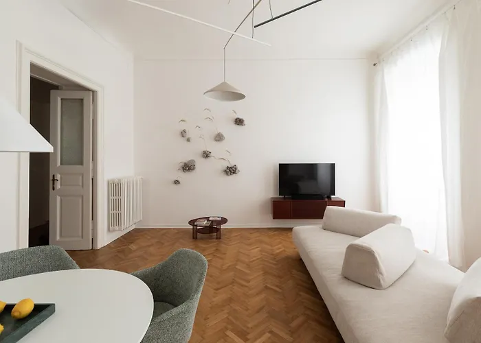 The Maison - Boutique With Terrace & Garage, 160sqm Appartement