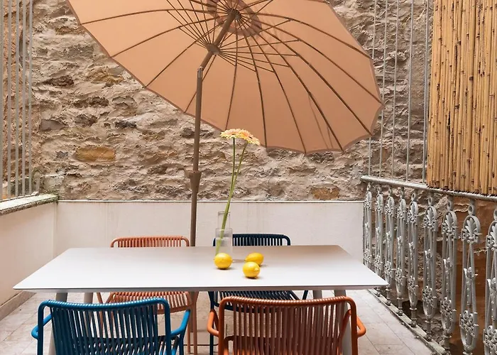 Appartement The Maison - Boutique With Terrace & Garage, 160sqm